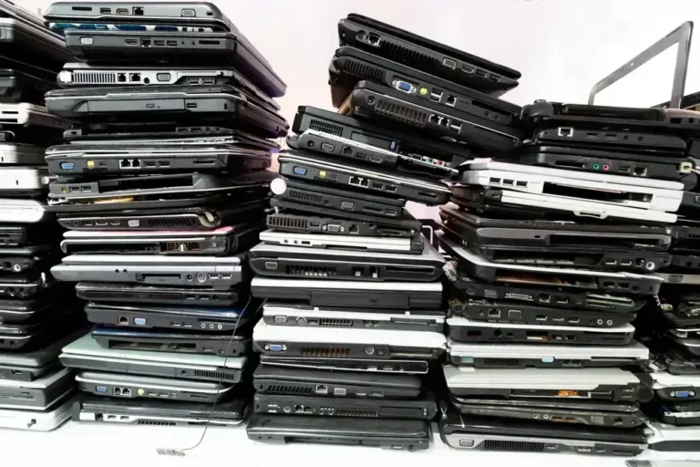 Laptop Recycling Solutions for SMEs in E14 London