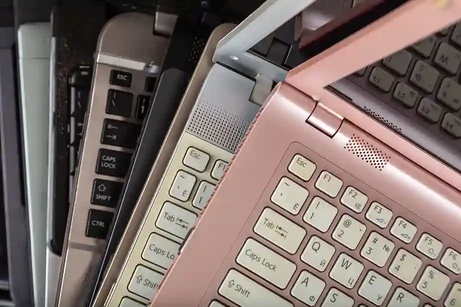 Safe Laptop Disposal Expert Tips to Get Rid of Your Old Device Responsibly